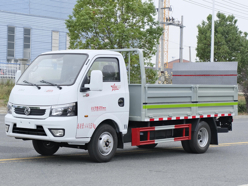 RLQ5045CTYE6途逸15桶桶装垃圾运输车